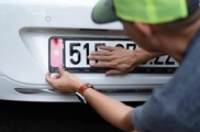 Đề xuất phạt người trúng đấu giá biển số xe nhưng không nộp đủ tiền