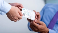 TPHCM: Vẫn thu tiền BHYT hộ gia đình tháng 7 theo mức lương cơ sở 1,8 triệu đồng/tháng