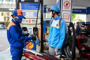 Giá xăng, dầu cùng giảm mạnh từ 15h ngày 10/4/2025