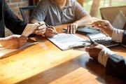 Hướng dẫn xử lý các vấn đề liên quan đến hợp đồng cho vay lại sau sáp nhập tỉnh