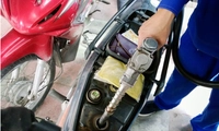 Từ 15h chiều nay, 09/10/2025, xăng dầu cùng giảm giá