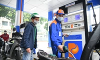 Giá xăng, dầu đồng loạt giảm từ 15h30 chiều nay