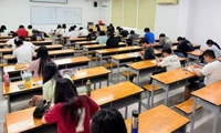 Hà Nội tạm dừng tuyển dụng viên chức ở một số vị trí tại trường công lập