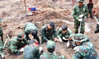 Cá nhân tìm kiếm, quy tập hài cốt liệt sĩ được bảo đảm 10 loại trang phục chuyên dùng và 10 loại vật chất