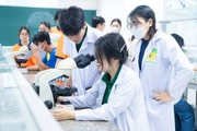 Học viên cao học được hưởng quyền lợi gì khi tham gia nghiên cứu khoa học?