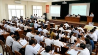 Việc thông báo và lấy ý kiến về thủ tục hành chính mới dự kiến ban hành được thực hiện thế nào?
