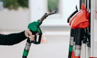 Giá xăng dầu đồng loạt tăng, diesel lên 30.240 đồng/lít