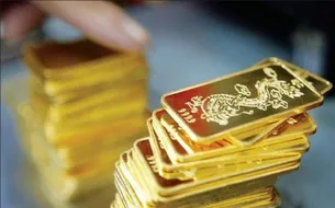 Thủ tướng chỉ đạo xử lý chênh lệch giữa giá vàng trong nước và quốc tế