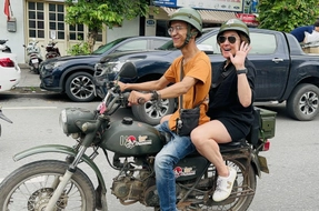 Conditions for road motor vehicles brought into Vietnam