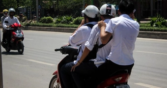 Yêu cầu xử lý hành vi vi phạm giao thông đối với học sinh trung học phổ thông