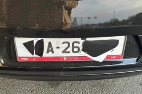 Từ 01/01/2025, phạt đến 26 triệu đồng với hành vi che biển số ô tô