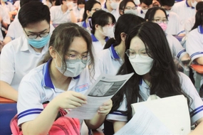 Yêu cầu xây dựng môn học quyền con người là môn học độc lập