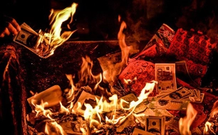 Vận động nhân dân không đốt đồ mã, vàng mã tràn lan gây tốn kém, lãng phí