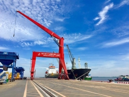 Understanding Vietnam's Seaport Management Decrees: Key Requirements & Updates
