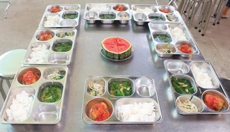 Chính thức: Hà Nội hỗ trợ bữa ăn bán trú cho học sinh tiểu học từ năm học 2025-2026