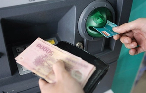 Enterprises must not cut employee benefits upon minimum wage increase