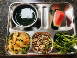 Guidance on taxable personal income regarding mid-shift meal allowances