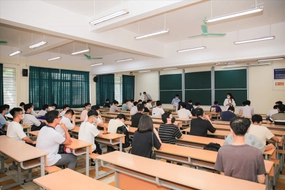 Điều kiện, tiêu chuẩn để tuyển sinh chương trình kỹ sư tài năng lĩnh vực STEM