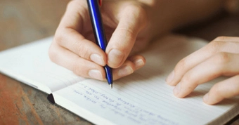 Hướng dẫn viết bản kiểm điểm đảng viên năm 2025 mẫu 2C