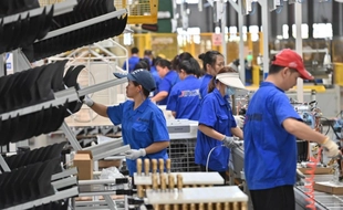 Mẫu Thông báo về tình hình biến động lao động mới nhất 2026