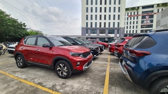 Từ 2026, lệ phí trước bạ khi mua ô tô được quy định thế nào?