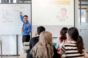 New rule opens door to overseas Vietnamese language proficiency assessment exams