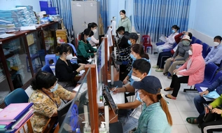 Công văn 2048/BNV-CQĐP: Đang nghiên cứu chính sách mới cho cán bộ bán chuyên trách thôn, tổ dân phố