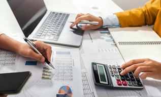 Hộ kinh doanh phải ghi chép sổ sách như thế nào theo quy định?