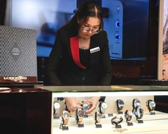 Đồng Hồ Hải Triều: Chuẩn hoá trải nghiệm mua sắm từ những điểm chạm đầu tiên