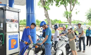 Từ 06/4/2026, doanh nghiệp xăng dầu phải chủ động tìm nguồn nhập khẩu để đảm bảo cung ứng trong nước 