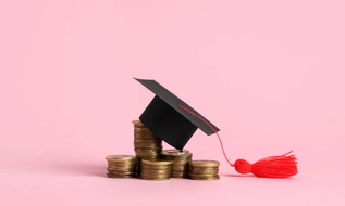 Bộ GDĐT yêu cầu rà soát toàn diện chính sách học phí trước 25/4/2026