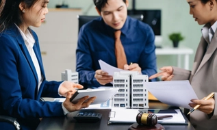 Thủ tướng: Rà soát văn bản pháp luật phải đẩy mạnh ứng dụng công nghệ số, AI