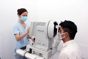 Từ 01/7/2026, Hà Nội hỗ trợ chi phí điều trị cận thị cho người từ 18 - 35 tuổi