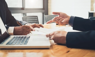 4 trường hợp có thể bị thay người đại diện theo pháp luật khi doanh nghiệp phục hồi, phá sản 