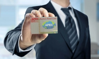 Lệ phí cấp mới thẻ ABTC cho doanh nhân Việt Nam giảm còn 700.000 đồng