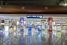 Standards for duty-free shop locations and management of duty-free business
