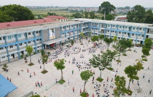 Công văn 777/TTg-TCCV: Sắp xếp cơ sở giáo dục gắn với giảm biên chế quản lý giáo dục, tăng biên chế trực tiếp giảng dạy