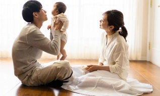 Công văn 7851/BNV-TCBC: Người hoạt động không chuyên trách cấp xã đang nuôi con dưới 36 tháng tuổi chưa bị tinh giản biên chế