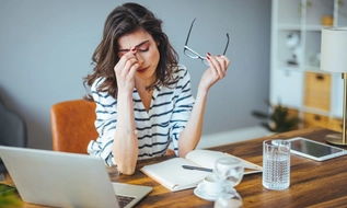 Từ 10/9/2026, công ty ép nhân viên OT khi chưa đồng ý bị phạt tới 50 triệu đồng