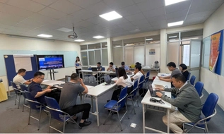 Khóa đào tạo chuyên gia năng suất chất lượng trưởng phải kéo dài tối thiểu 144 giờ