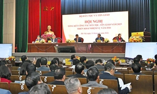 Điều kiện được tặng Cờ thi đua của Bộ Dân tộc và Tôn giáo là gì? Được tặng thưởng bao nhiêu tiền?