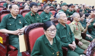 Từ 01/12/2026, thanh niên xung phong cơ sở ở miền Nam được trợ cấp 1,08 triệu đồng/tháng