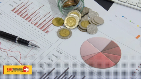 Người nợ thuế bị khấu trừ tiền lương, thu nhập như thế nào?