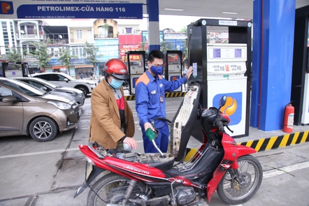 100% cửa hàng xăng dầu áp dụng hóa đơn điện tử trước ngày 15/3/2025