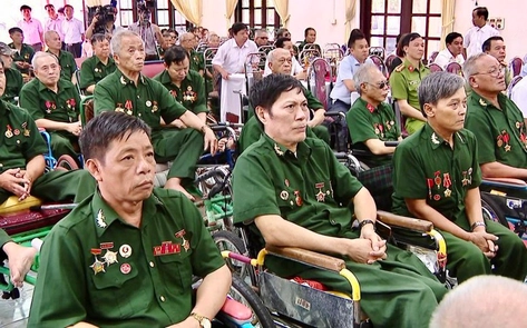 Dịp 27/7/2026, mức quà cao nhất của Chủ tịch nước dành cho người có công là 600.000 đồng