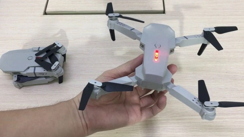 How can foreign residents register and use flycams in Vietnam?
