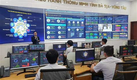 New rule eases licensing, tightens oversight of data service providers