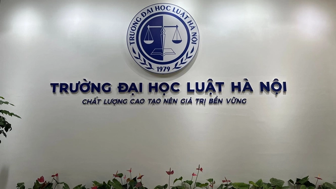 Trường đại học Luật TP. Hồ Chí Minh rộng rãi và khang trang
