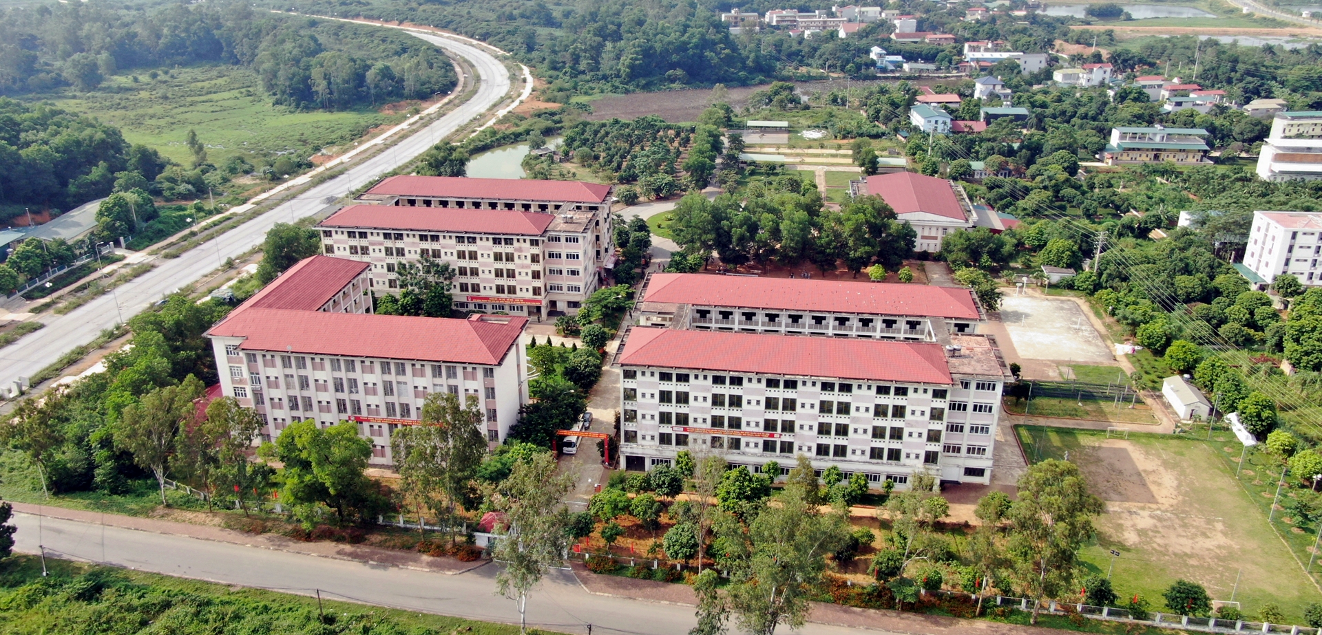Conditions for establishing national defense education centers Conditions for establishing national defense education centers