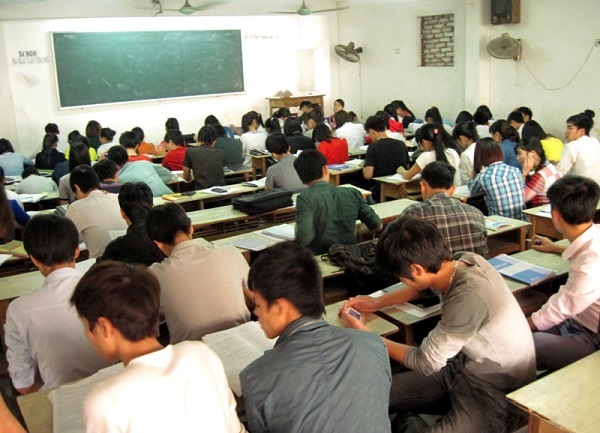 Hà Nội yêu cầu các trường tuyệt đối không dạy thêm, học thêm trong hè Hà Nội yêu cầu các trường tuyệt đối không dạy thêm, học thêm trong hè